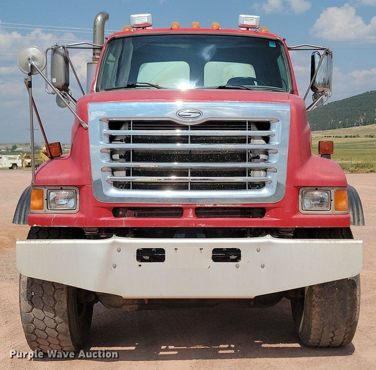image for item OD9673 2004 Sterling  L9500 ready mix truck
