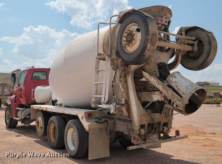 image for item OD9673 2004 Sterling  L9500 ready mix truck