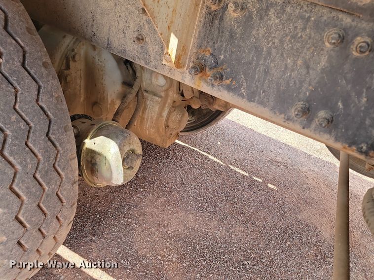 image for item OD9673 2004 Sterling  L9500 ready mix truck