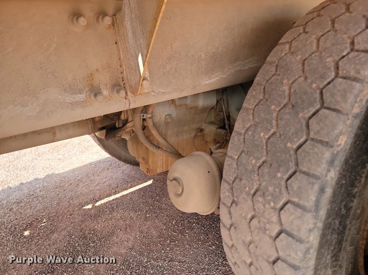 image for item OD9673 2004 Sterling  L9500 ready mix truck