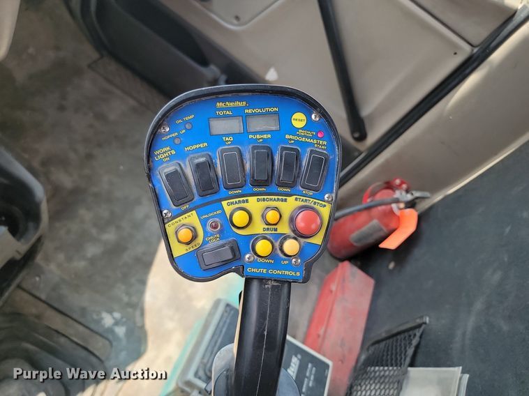 image for item OD9673 2004 Sterling  L9500 ready mix truck