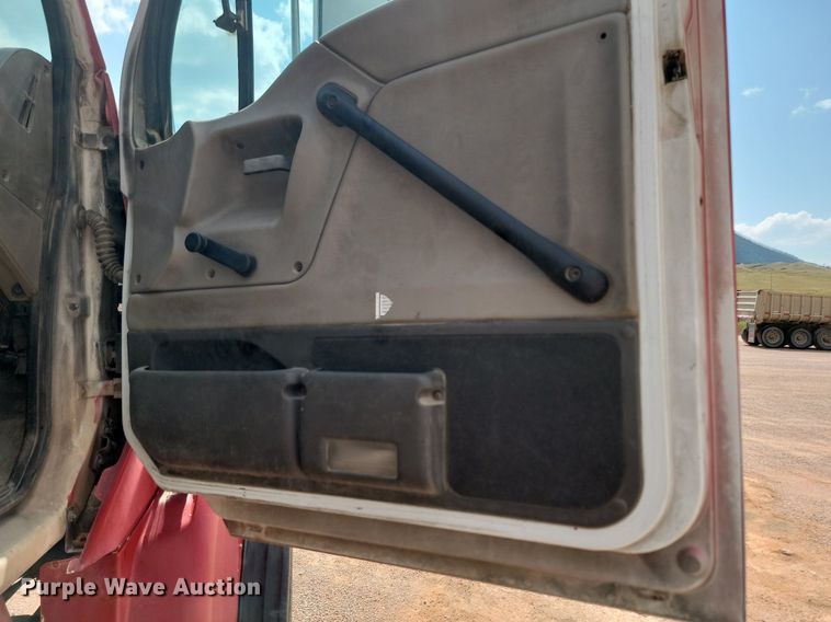 image for item OD9673 2004 Sterling  L9500 ready mix truck