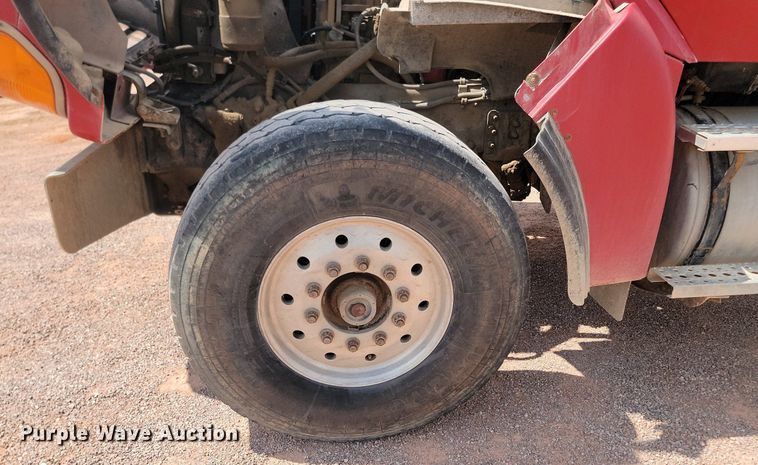 image for item OD9673 2004 Sterling  L9500 ready mix truck