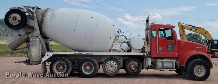 image for item OD9674 2001 Kenworth  W900 ready mix truck