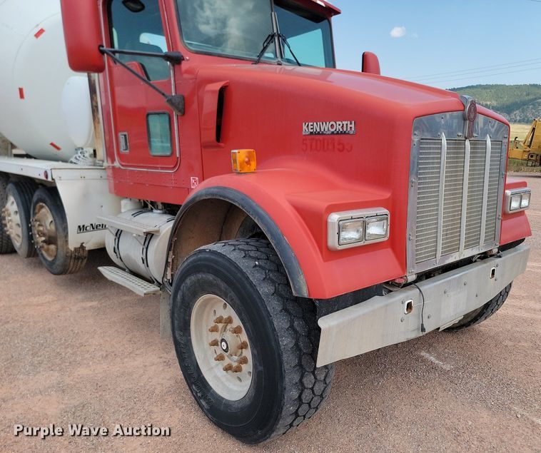image for item OD9674 2001 Kenworth  W900 ready mix truck
