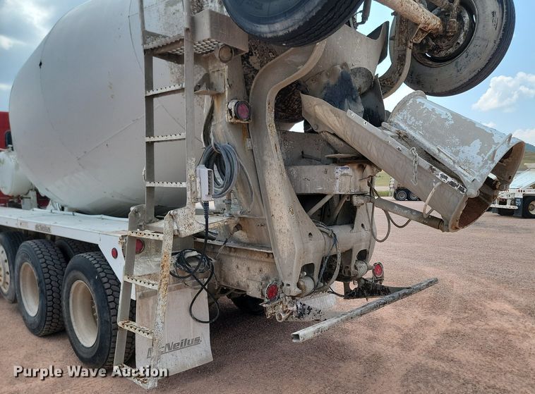 image for item OD9674 2001 Kenworth  W900 ready mix truck