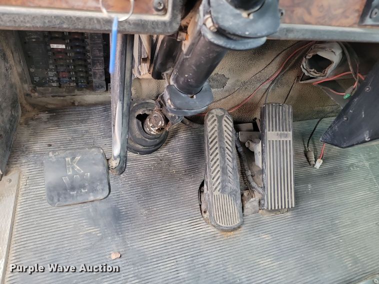 image for item OD9674 2001 Kenworth  W900 ready mix truck