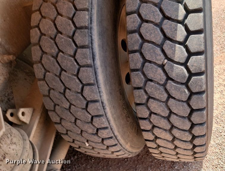 image for item OD9674 2001 Kenworth  W900 ready mix truck