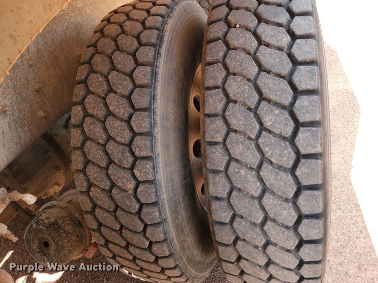 image for item OD9674 2001 Kenworth  W900 ready mix truck