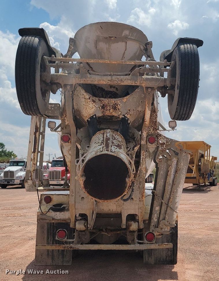 image for item OD9675 2003 Kenworth  W900 ready mix truck