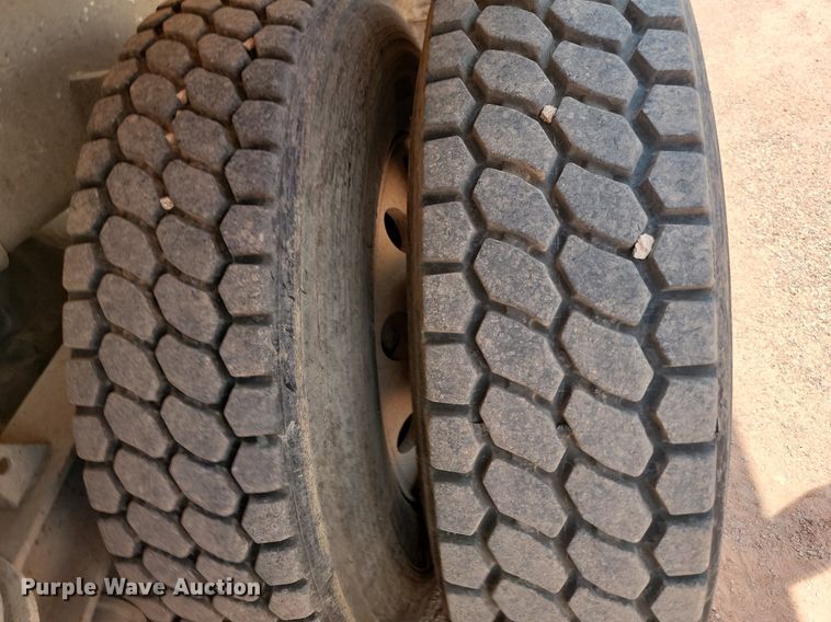 image for item OD9675 2003 Kenworth  W900 ready mix truck