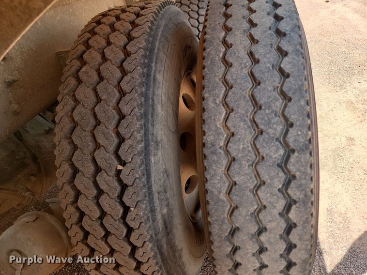 image for item OD9675 2003 Kenworth  W900 ready mix truck