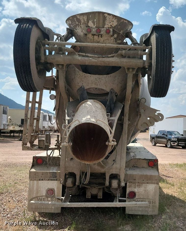 image for item OD9676 2006 Sterling  L9500 ready mix truck