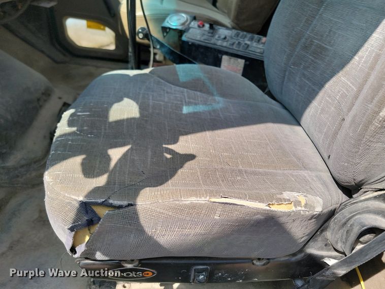 image for item OD9676 2006 Sterling  L9500 ready mix truck