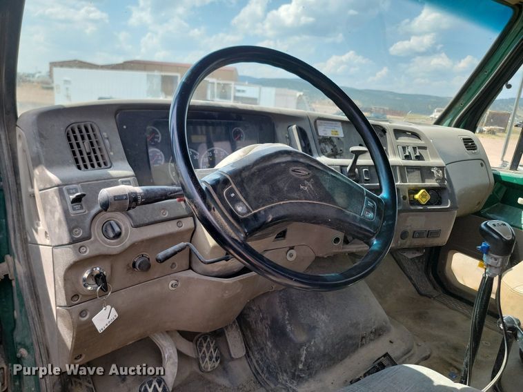 image for item OD9676 2006 Sterling  L9500 ready mix truck