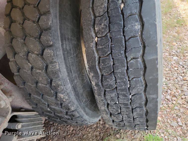 image for item OD9676 2006 Sterling  L9500 ready mix truck