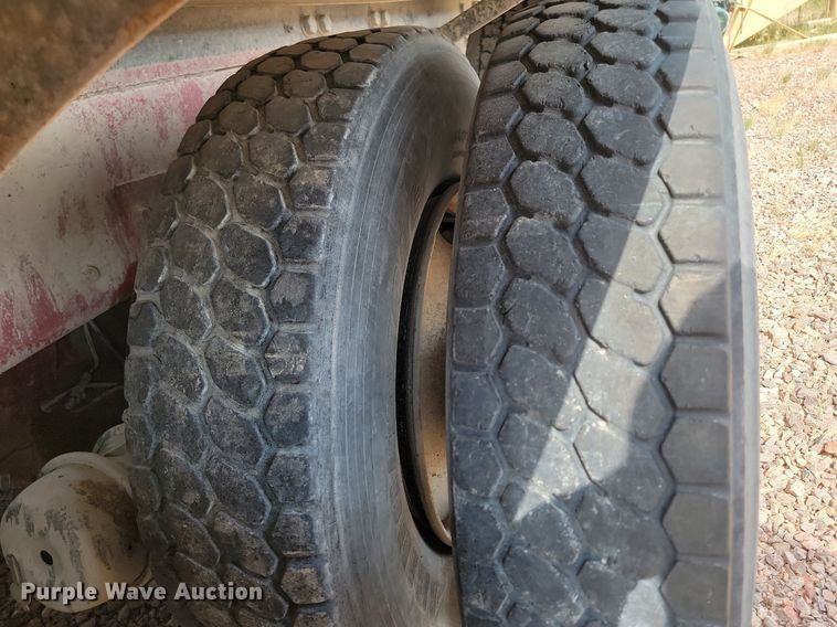 image for item OD9676 2006 Sterling  L9500 ready mix truck