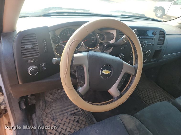 image for item OD9677 2012 Chevrolet  Silverado 1500 Ext. Cab pickup truck