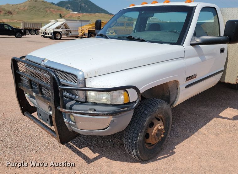 image for item OD9679 2001 Dodge  Ram 3500 utility bed pickup truck