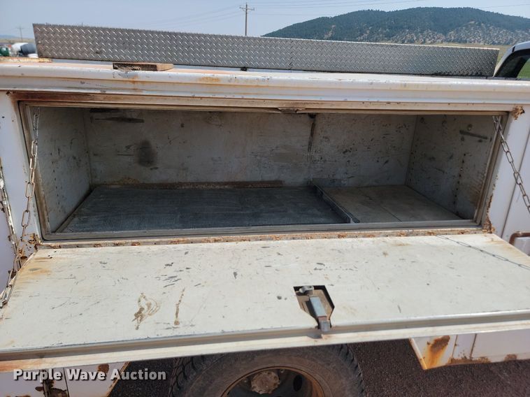 image for item OD9679 2001 Dodge  Ram 3500 utility bed pickup truck