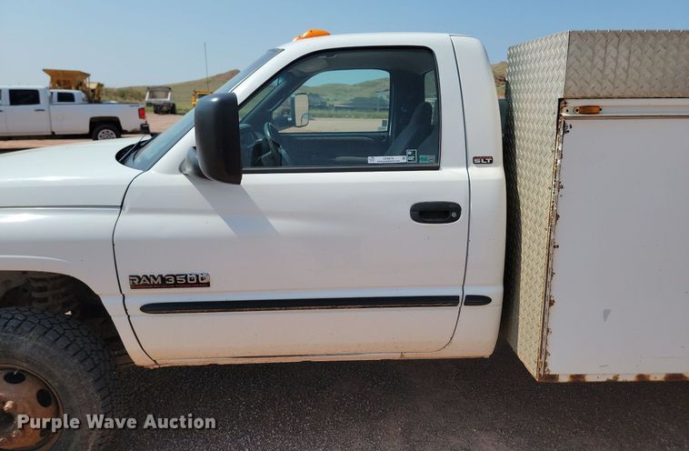 image for item OD9679 2001 Dodge  Ram 3500 utility bed pickup truck