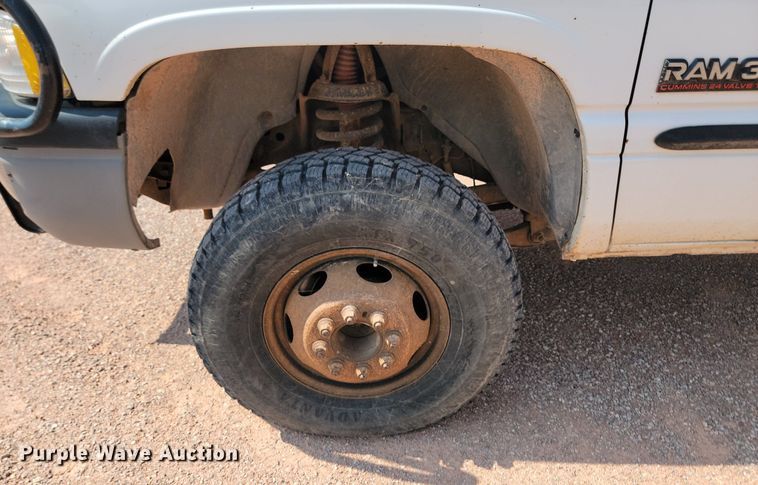 image for item OD9679 2001 Dodge  Ram 3500 utility bed pickup truck