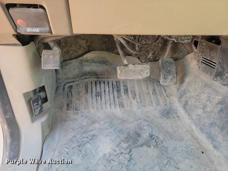 image for item OD9682 2006 Ford F150 pickup truck