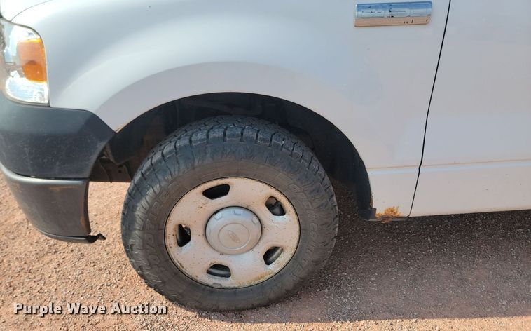 image for item OD9682 2006 Ford F150 pickup truck