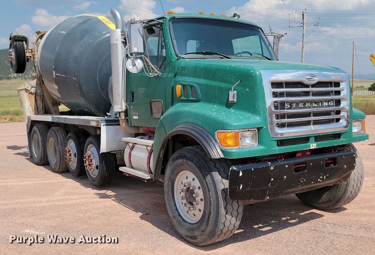 image for item OD9683 2003 Sterling  L9500 ready mix truck