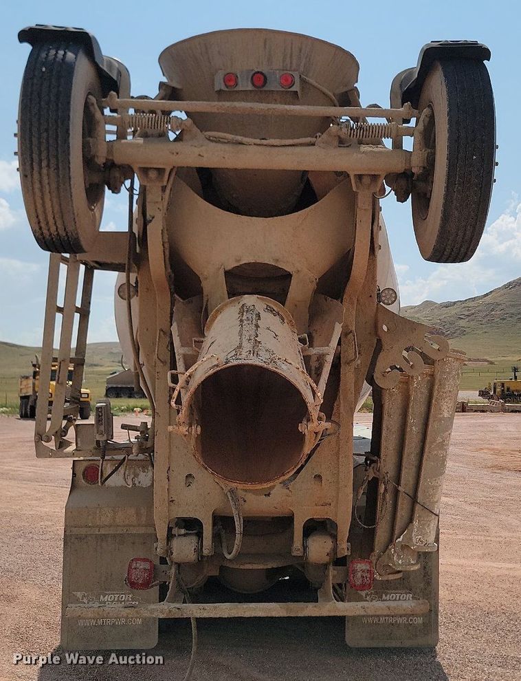 image for item OD9683 2003 Sterling  L9500 ready mix truck