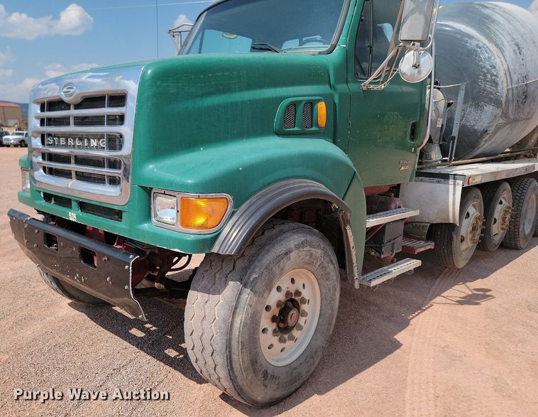 image for item OD9683 2003 Sterling  L9500 ready mix truck