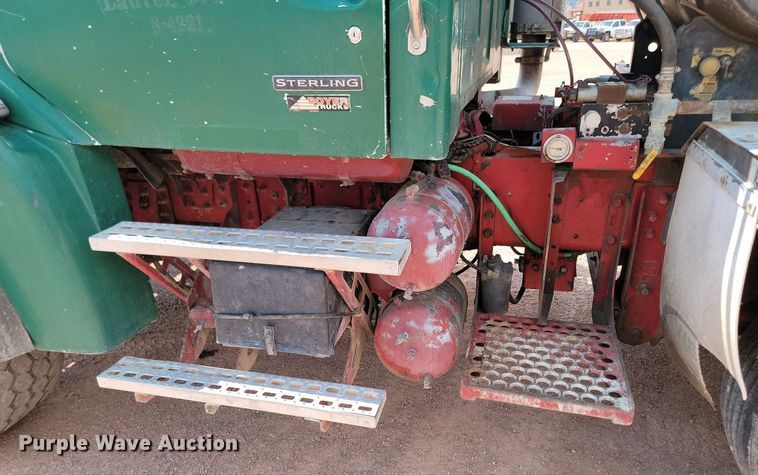 image for item OD9683 2003 Sterling  L9500 ready mix truck