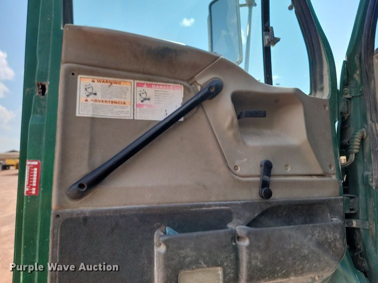 image for item OD9683 2003 Sterling  L9500 ready mix truck