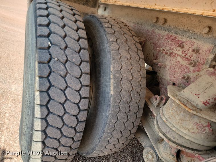 image for item OD9683 2003 Sterling  L9500 ready mix truck