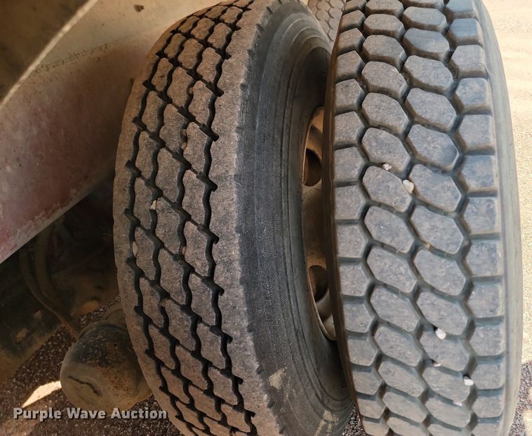 image for item OD9683 2003 Sterling  L9500 ready mix truck