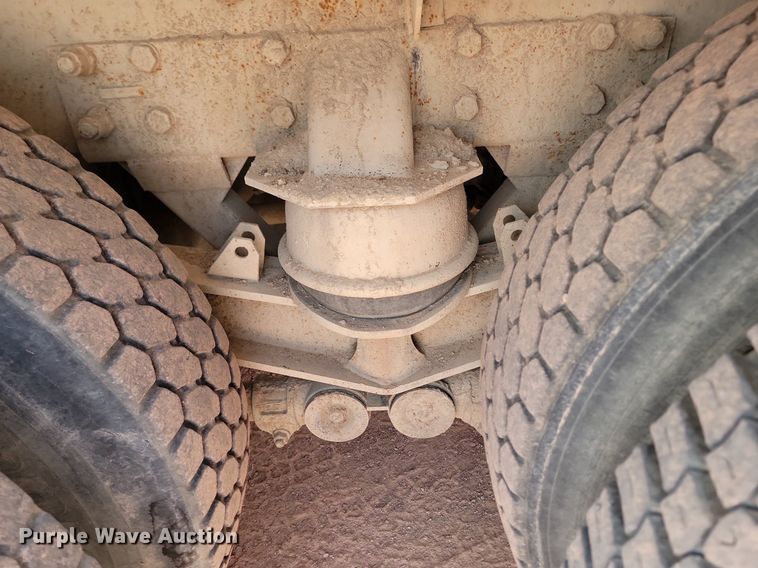 image for item OD9684 2002 Kenworth  W900 ready mix truck