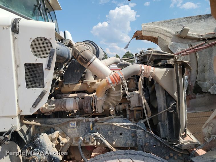 image for item OD9684 2002 Kenworth  W900 ready mix truck