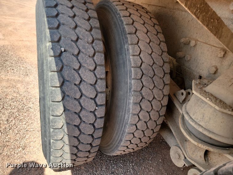 image for item OD9684 2002 Kenworth  W900 ready mix truck