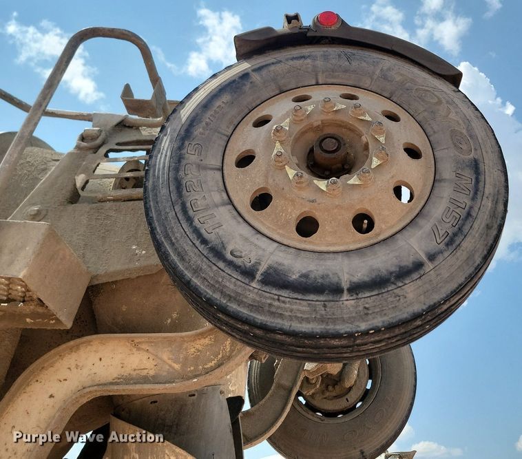 image for item OD9684 2002 Kenworth  W900 ready mix truck