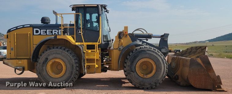 image for item OD9685 2012 John Deere 744K wheel loader