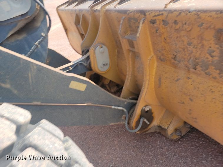 image for item OD9685 2012 John Deere 744K wheel loader