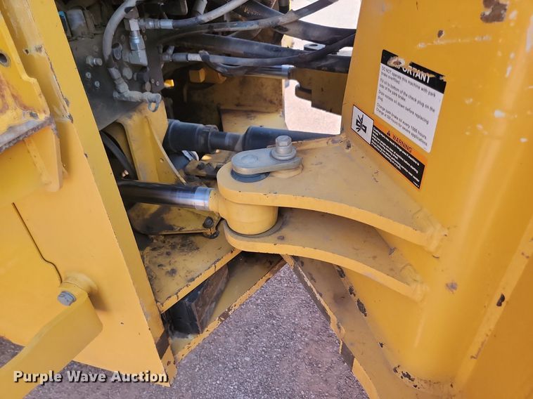 image for item OD9685 2012 John Deere 744K wheel loader