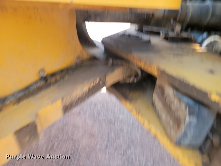 image for item OD9685 2012 John Deere 744K wheel loader