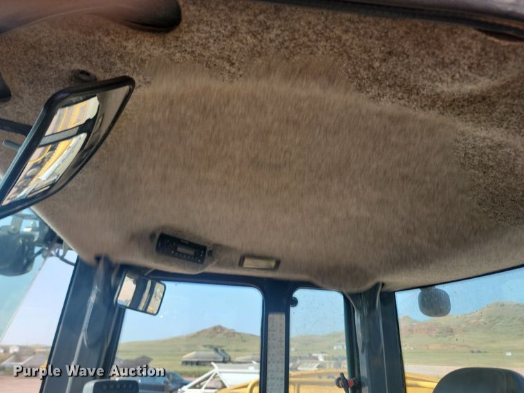 image for item OD9685 2012 John Deere 744K wheel loader