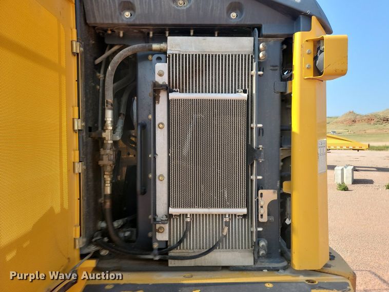 image for item OD9685 2012 John Deere 744K wheel loader