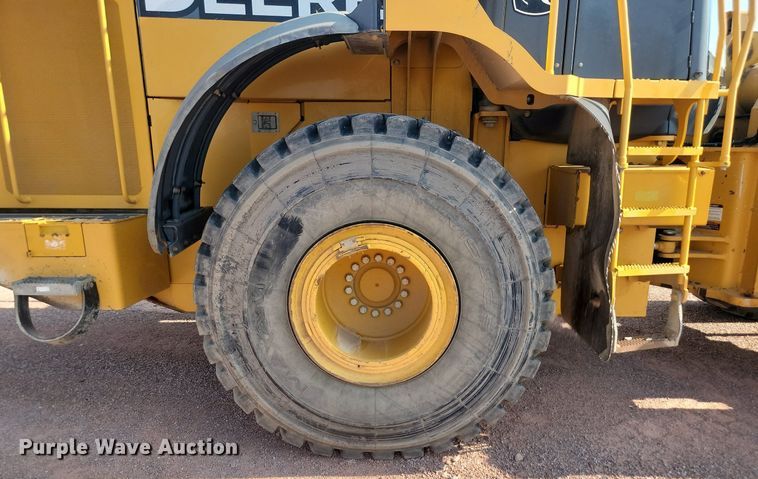 image for item OD9685 2012 John Deere 744K wheel loader