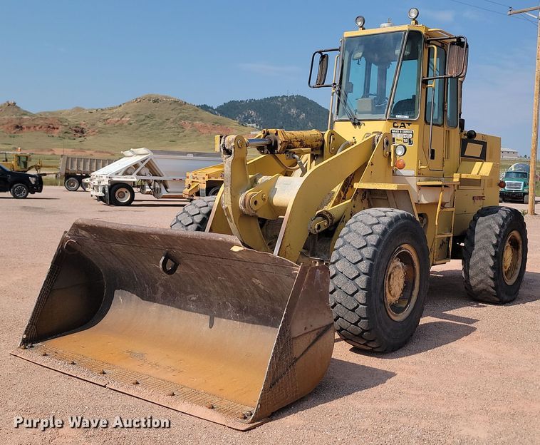 image for item OD9686 1985 Caterpillar 936 wheel loader