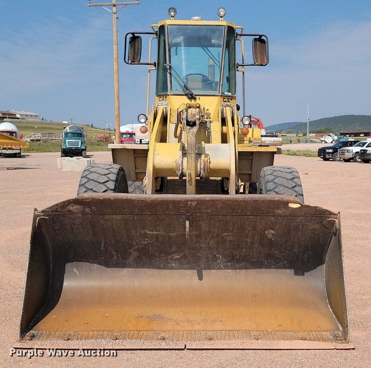image for item OD9686 1985 Caterpillar 936 wheel loader