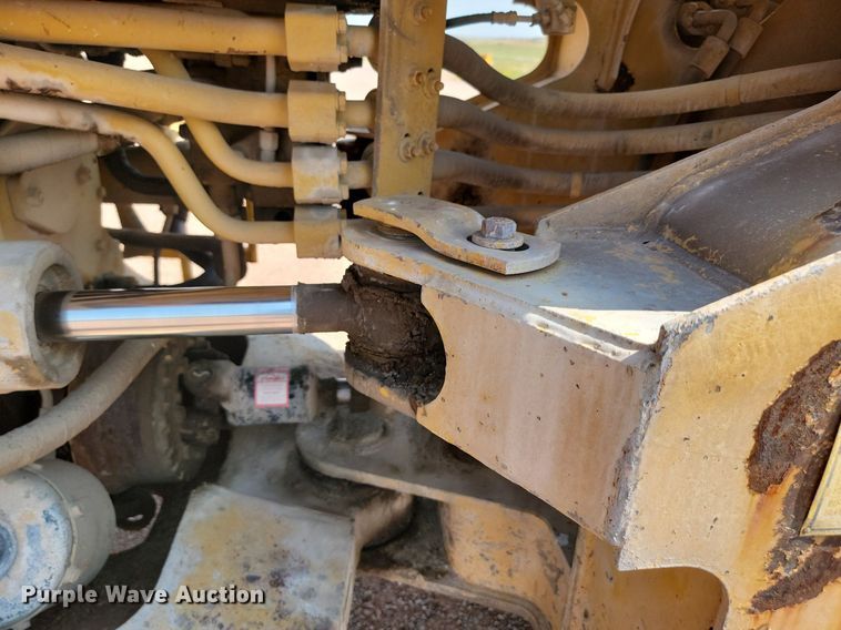 image for item OD9686 1985 Caterpillar 936 wheel loader