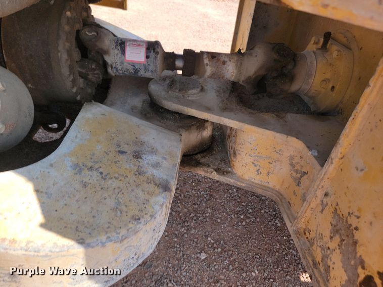 image for item OD9686 1985 Caterpillar 936 wheel loader